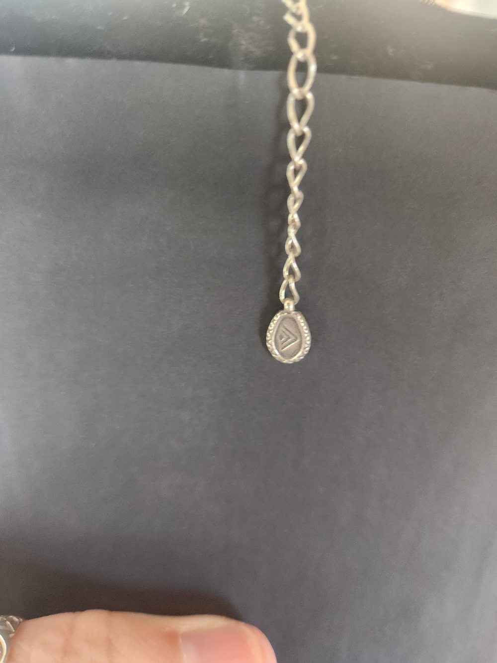 Silpada Duomo Hammered Circle Pendant Necklace In Sterling Silver - Picture 5 of 5